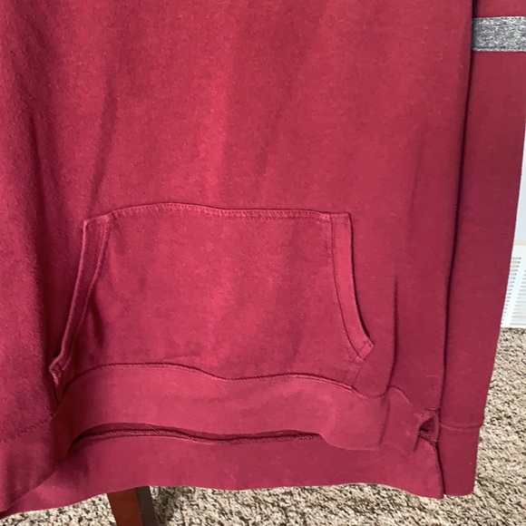 Women’s Sweater - Picture 3 of 13